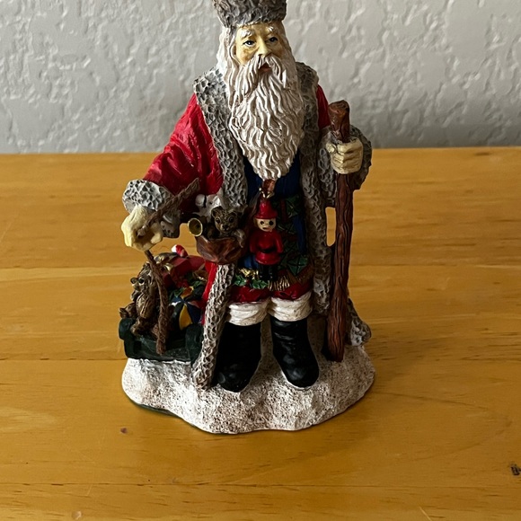 Russian Santa Figurine 1995 - Picture 8 of 11